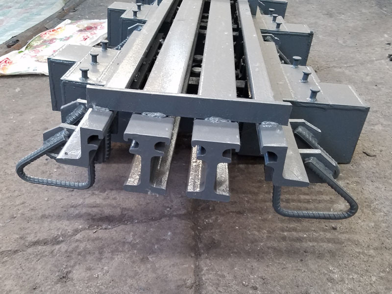 ������s�p